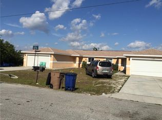 1133/1135 Hightower Ave S, Lehigh Acres, FL 33973