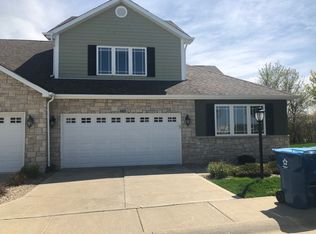 605 Village Point, Chesterton, IN 46304