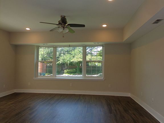 4th image of 1400 Hampton Blvd #3L
