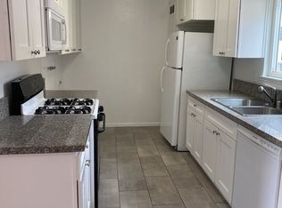 4252 Woodlawn Ave APT 6, Los Angeles, CA 90011