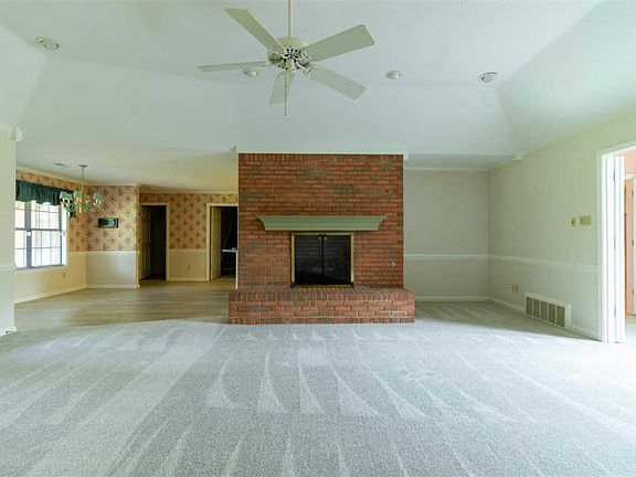 4th image of 7269 Flower Creek Dr