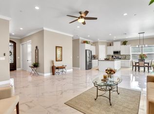 11 Enniskillen Ct, Sacramento, CA
