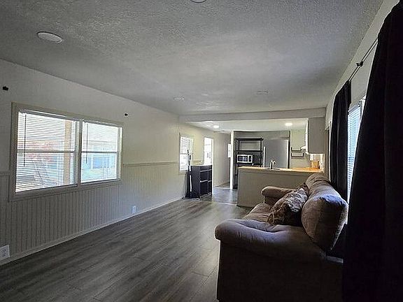 4th image of 933 Sabal Palm Dr Unit 426