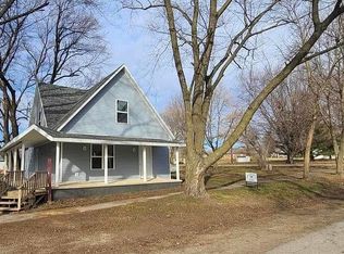 205 Forest St, Elma, IA 50628