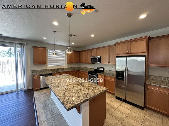 3rd image of 5375 Sable Wood Ln