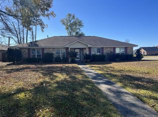 1201 Laura St, Sulphur, LA 70663