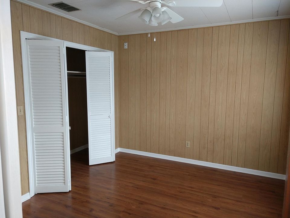 1st image of 5 Pine Vista Dr