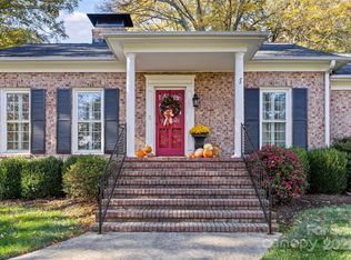 7526 Whistlestop Rd, Charlotte, NC 28210