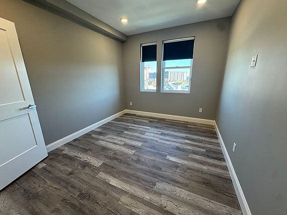 5th image of 8 Avon St #401
