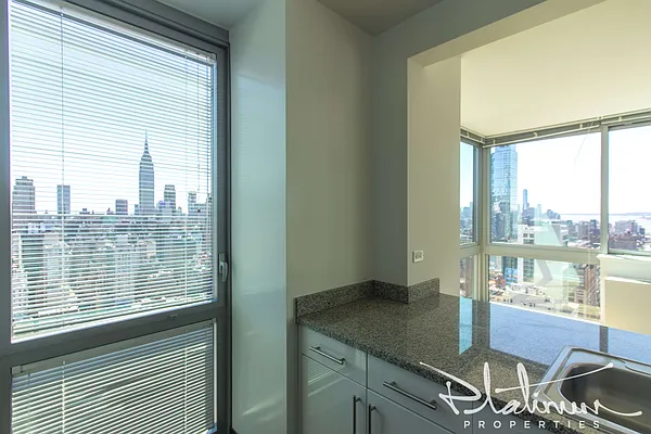 Rented by Platinum Properties | media 5