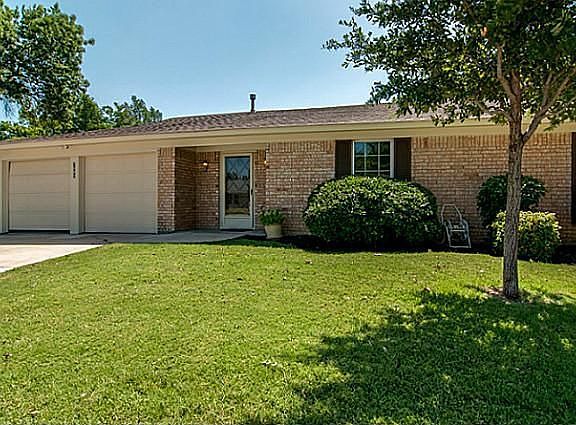 3rd image of 7582 Terry Dr
