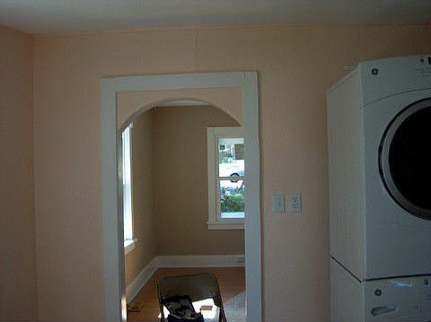 Entry to Kitchen