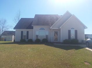 924 Penncross Dr, Greenville, NC 27834