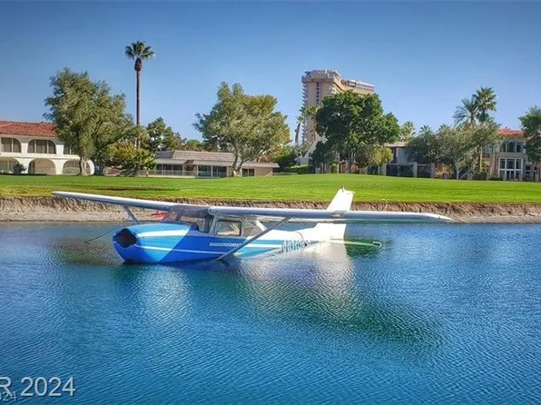 2861 Queens Courtyard Dr, Las Vegas, NV 89109