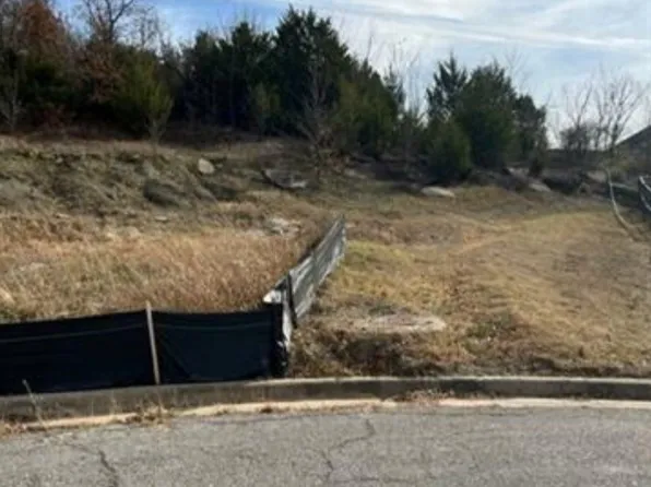 Rustic Rd, Sand Springs, OK 74063