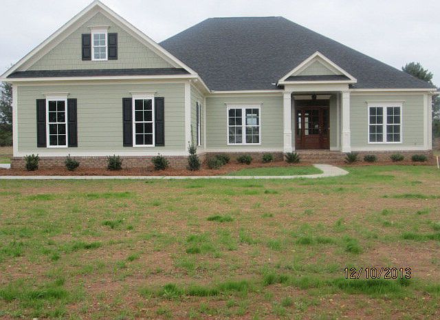 1st image of 100 Creekridge Dr