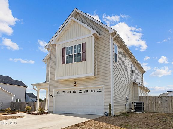 3rd image of 604 Ranch Hand Lane