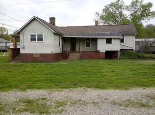 71361 Hall St, Saint Clairsville, OH 43950