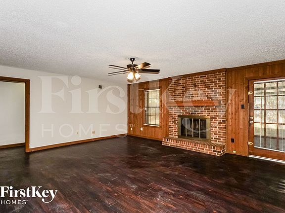 3rd image of 7280 Barnstable Rd