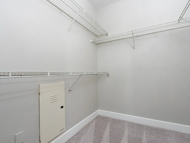 Paladia Luxury Apartments — Photo 111