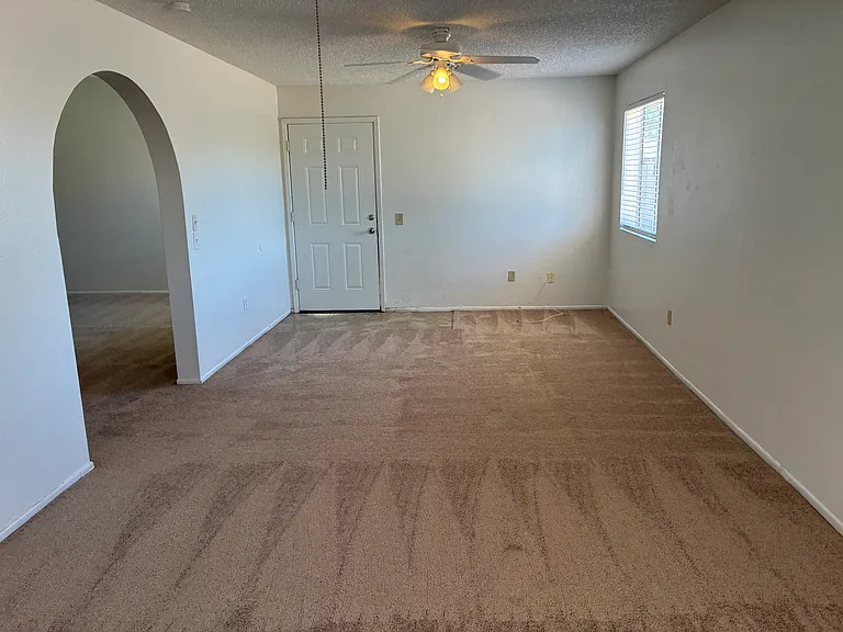 5915 W Tierra Buena Ln — Photo 11