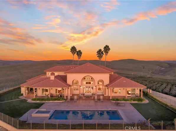 1990 E 46th, Shandon, CA 93461