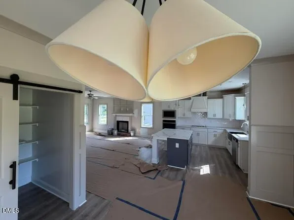 169 Big Pine Rd, Clayton, NC 27520