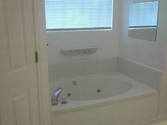 Jacuzzi