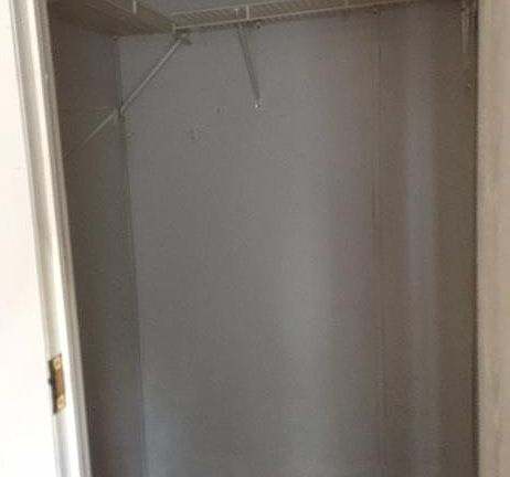 5th image of 4187 Jennifer Ln