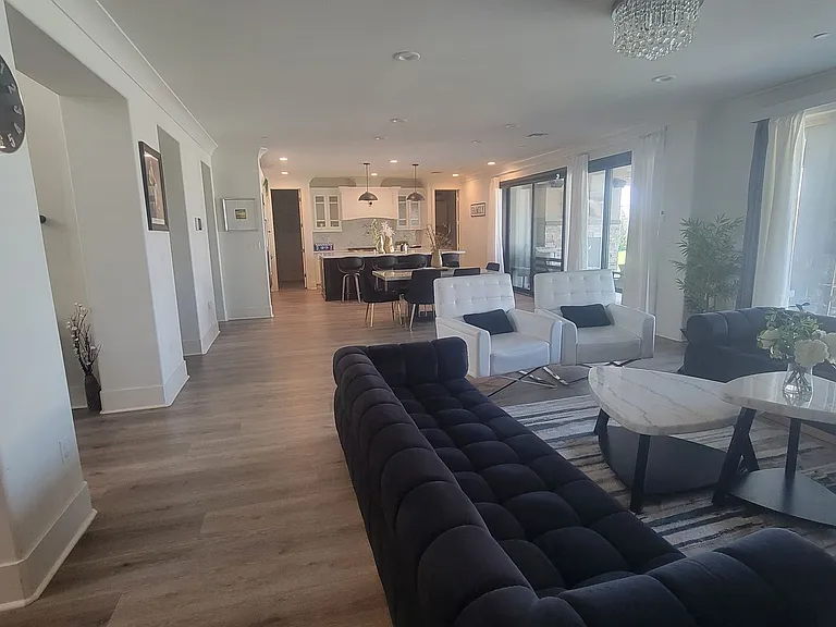 3701 Parterre Ct — Photo 12
