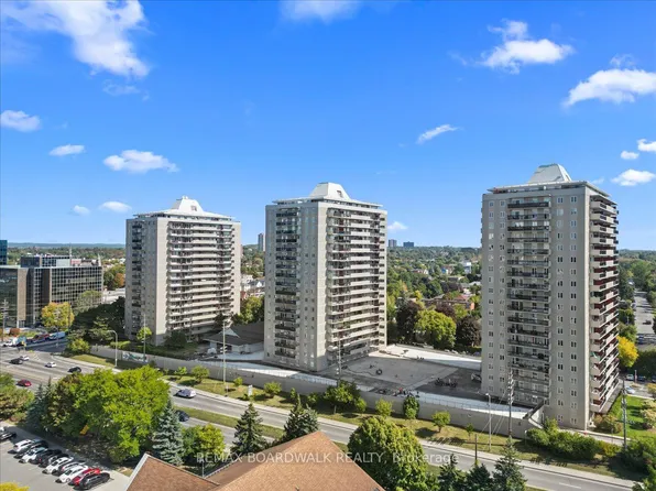158 B McArthur Ave #1507, Ottawa, ON K1L 7E7