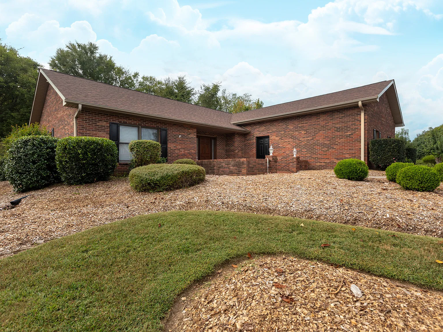 1112 Setter Ln SE — Photo 3