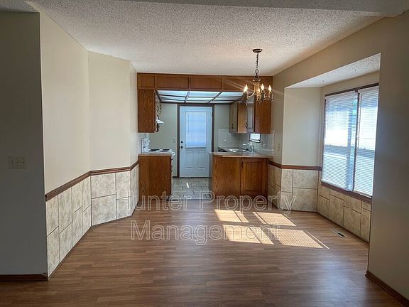 4th image of 3661 W Sylvania St #3661