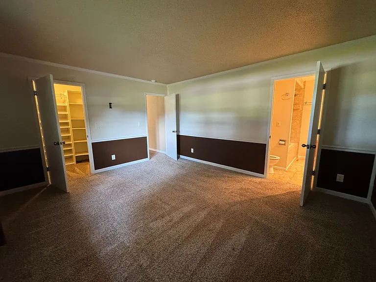 1701 Tower Rd — Photo 38