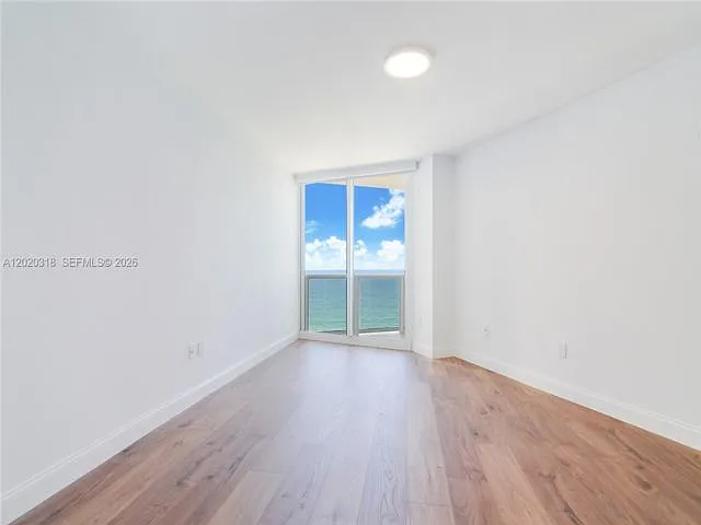 19333 Collins Ave #1907 — Photo 3