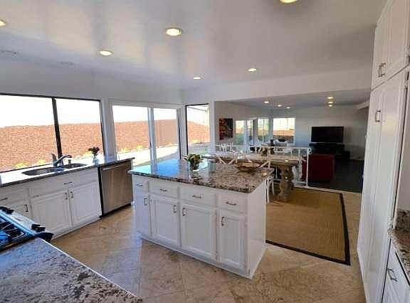 5th image of 2731 W Appalachian Ct