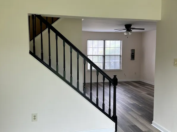3516 Woodlands Dr, Mays Landing, NJ 08330