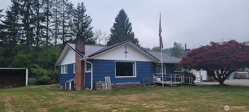 3rd image of 558 Coal Creek Road