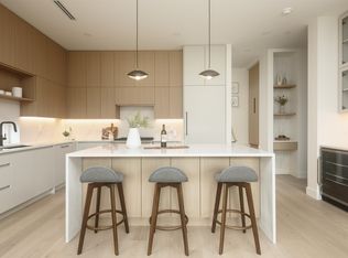 735 E 10th Ave #2, Vancouver, BC