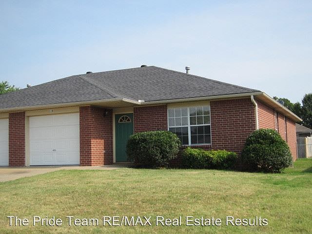 1st image of 11B Holly Dr