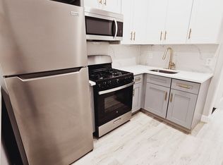 81 Zabriskie St #2B, Jersey City, NJ 07307