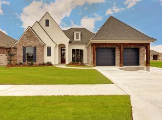 103 Waterfowl Rd, Lafayette, LA 70508