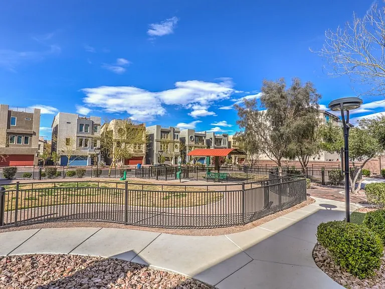 8086 Misty Canyon Ave — Photo 34
