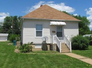 15 Maple St, Sullivan, MO 63080