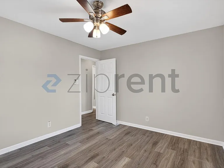 586 Oakside Dr SW #A — Photo 20