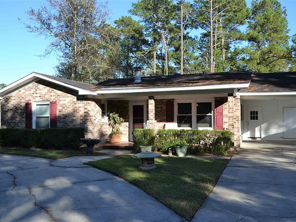 2nd image of 126 Quail Hollow Rd