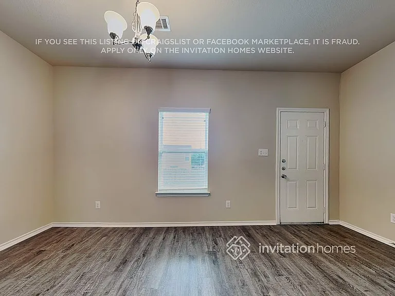 1833 Wickham Dr — Photo 10