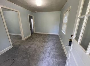 707 S Pine St, Laurinburg, NC 28352