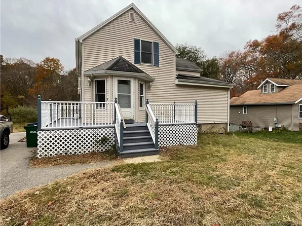 68 Dayton Road, Waterford, CT 06385