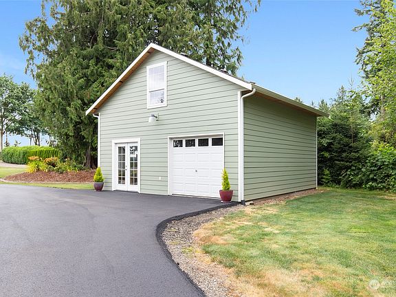 3rd image of 24228 7th Avenue NW